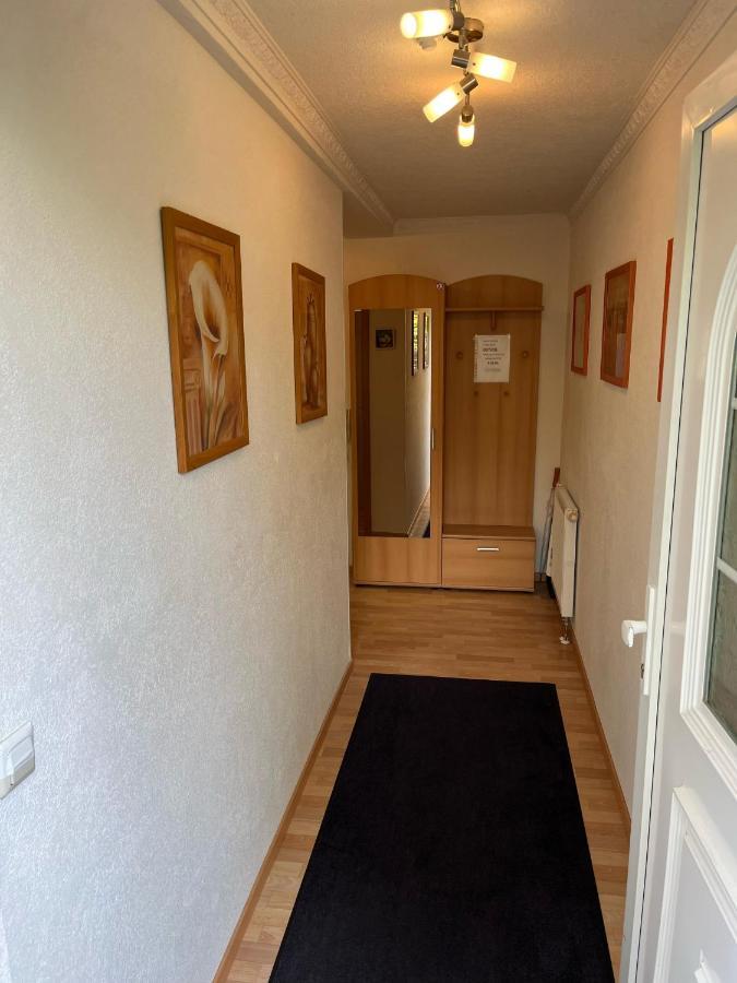 Ruhige Geraeumige Wohnung Pforzheim Exteriör bild